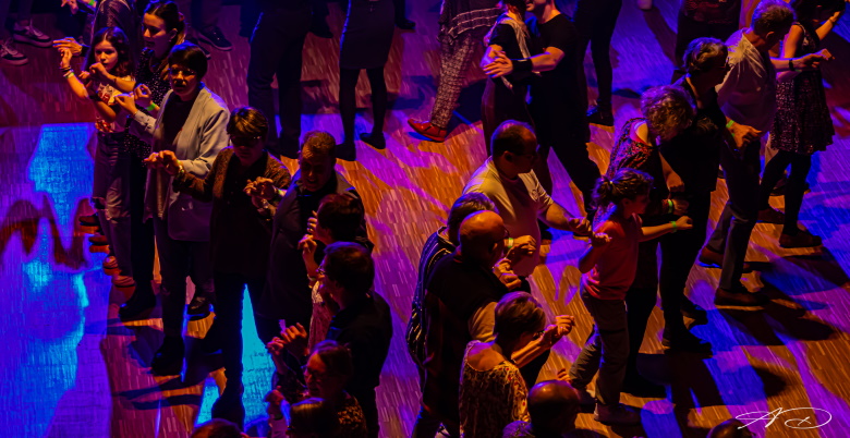 Rondes et danseurs